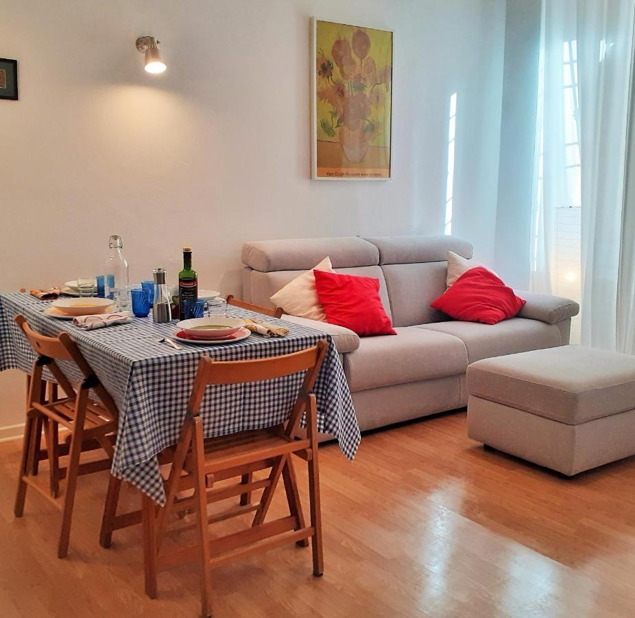 Near Metro Flat - Best Bnb Garbatella Roma Dış mekan fotoğraf