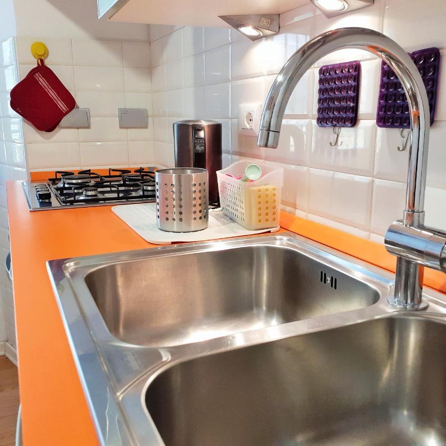 Near Metro Flat - Best Bnb Garbatella Roma Dış mekan fotoğraf